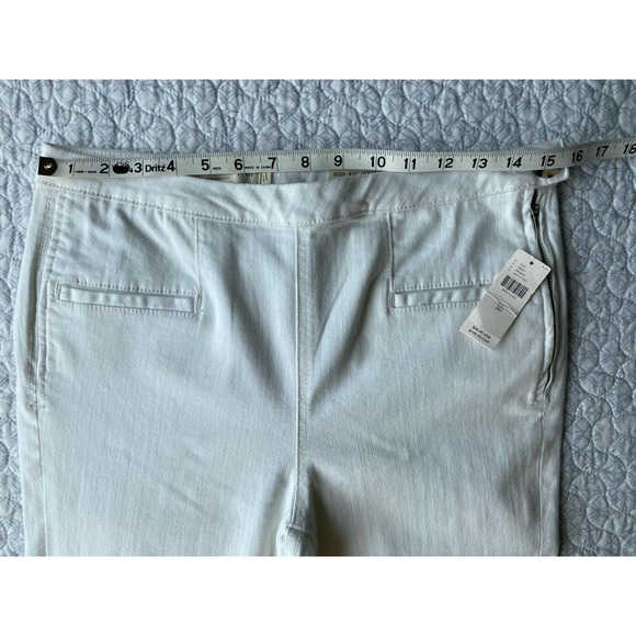 Pilcro Anthropologie High Rise Cropped White Denim Jeans Side Zip Size 30 NWT - Picture 8 of 14